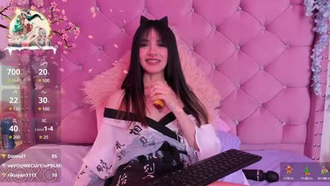 Lauren evans9 online show from 01.04.25