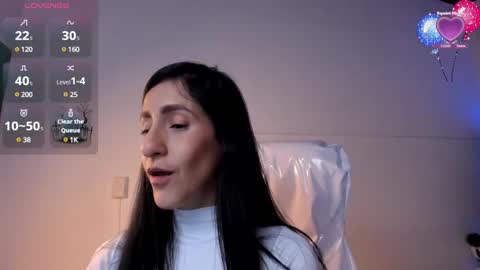 Lauren online show from 12.04.24