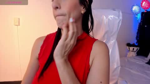 Lauren online show from 12.12.24
