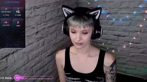 Eva online show from 10.17.25