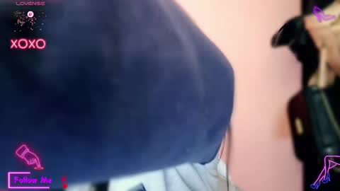 Snapshot of lauren_sweet7 chatting on 10.25.25 Lauren online show from 10.25.25