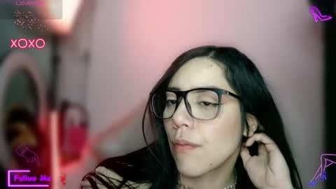 Lauren online show from 12.03.25