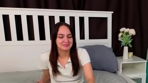 Victoria online show from 12.01.25