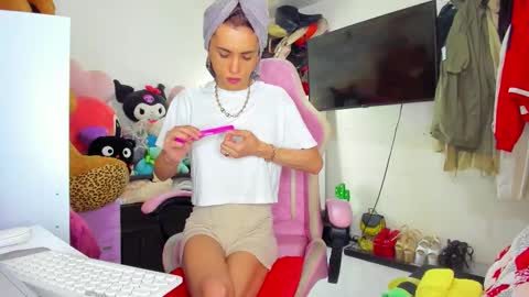 SF online show from 11.15.25