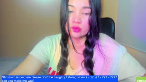 Snapshot of laurengirls1 chatting on 01.09.25 onlyfan laureng7 - 7 laureng2 online show from 01.09.25