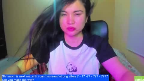 Snapshot of laurengirls1 chatting on 01.23.25 onlyfan laureng7 - 7 laureng2 online show from 01.23.25