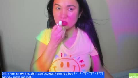 Snapshot of laurengirls1 chatting on 02.07.25 onlyfan laureng7 - 7 laureng2 online show from 02.07.25