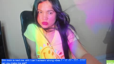 Snapshot of laurengirls1 chatting on 02.07.25 onlyfan laureng7 - 7 laureng2 online show from 02.07.25