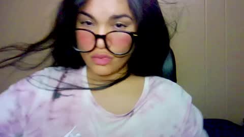 Snapshot of laurengirls1 chatting on 09.13.25 onlyfan laureng7 - 7 laureng2 online show from 09.13.25