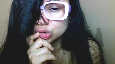 onlyfan laureng7 - 7 laureng2 online show from 04.13.26