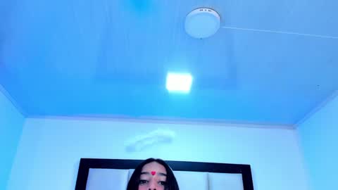 Snapshot of laurenhu chatting on 02.03.25 Lauren Hu online show from 02.03.25