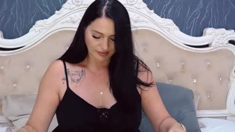 Laura online show from 07.17.26