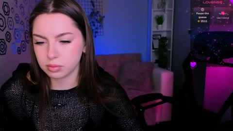 Laure online show from 04.15.26