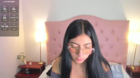 laurenn_smitth online show from 03.03.25
