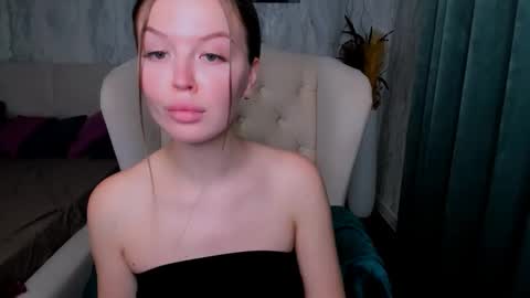 laurennhill online show from 10.13.25