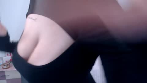 Laura online show from 12.03.24