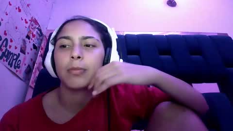 Laurent online show from 01.04.25