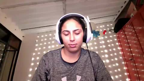 Laurent online show from 01.12.25