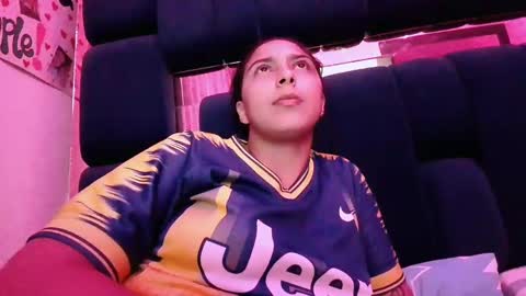 Laurent online show from 01.15.25