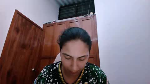 Laurent online show from 01.17.25