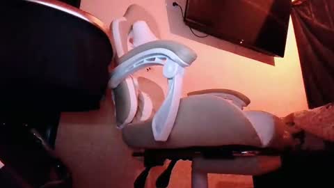 Laurent online show from 02.10.25