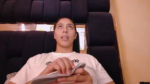 Laurent online show from 02.18.25