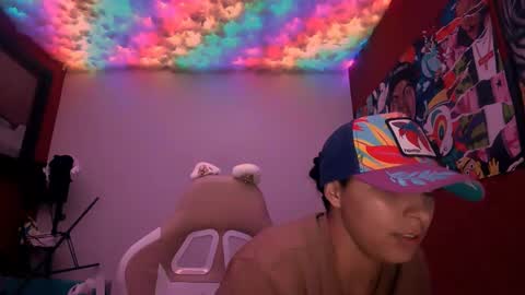 Laurent online show from 09.10.25