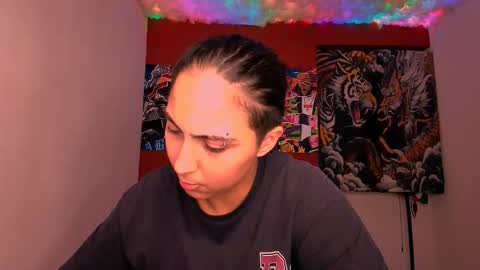 Laurent online show from 10.09.25