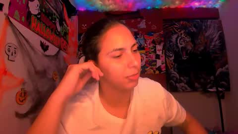 Laurent online show from 10.22.25