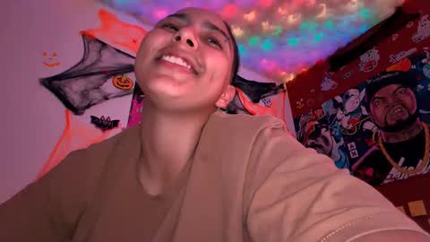 Laurent online show from 11.01.25