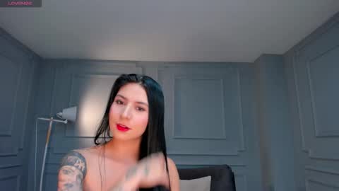 Snapshot of laurentconnor chatting on 11.06.25 Lau online show from 11.06.25