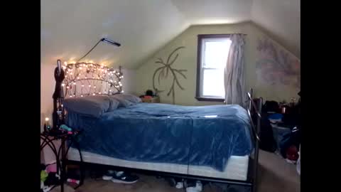 Lauren online show from 01.16.25