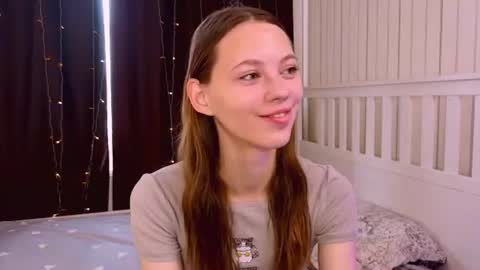 Snapshot of lauricejoto chatting on 06.26.26 Kate online show from 06.26.26