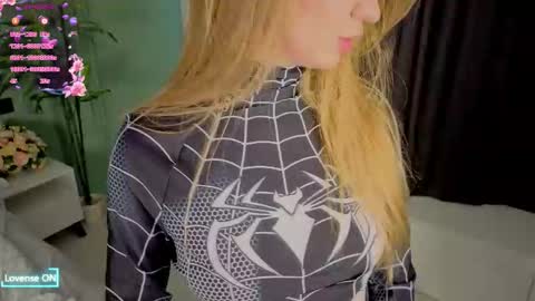 Laura online show from 03.28.26