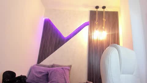 Lau online show from 02.19.25