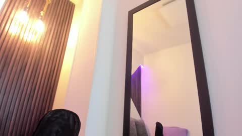 Lau online show from 02.25.25