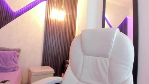 Lau online show from 02.27.25