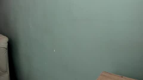 Lau Roberts online show from 02.28.25