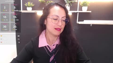 Laury  online show from 04.16.26