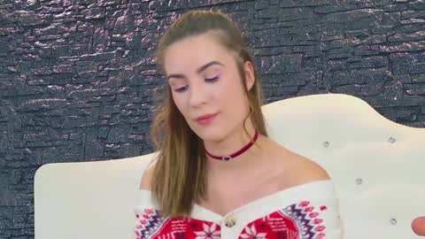 Snapshot of lauryncopper chatting on 12.18.24 Lauryn online show from 12.18.24