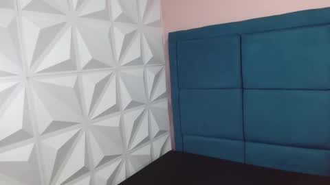  LaurynJeffers  online show from 03.10.25