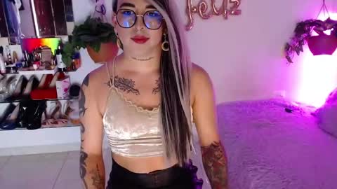 Cristina online show from 10.10.25