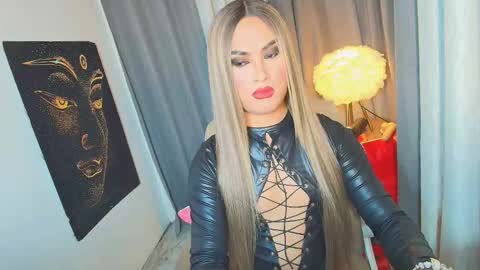 Victoria online show from 10.04.25