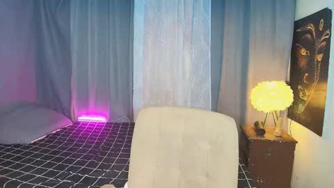 Victoria online show from 11.07.25