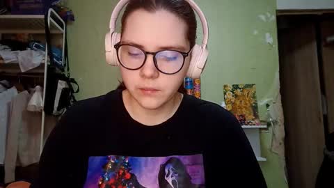 Adeline online show from 03.02.26