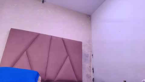 Lay Madison  online show from 09.11.25