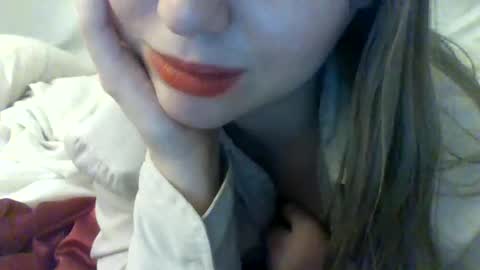 Snapshot of layannalea chatting on 01.20.25 layannalea online show from 01.20.25
