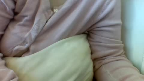 Snapshot of layannalea chatting on 09.23.25 layannalea online show from 09.23.25