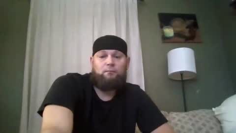 Snapshot of layinlow42 chatting on 10.17.25 layinlow42 online show from 10.17.25