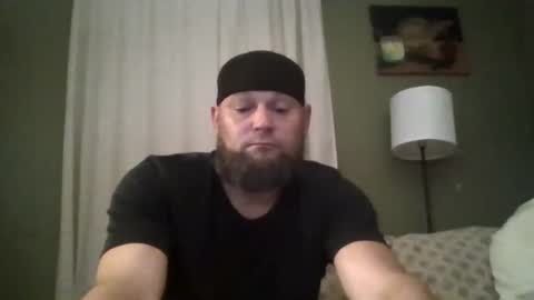 Snapshot of layinlow42 chatting on 10.18.25 layinlow42 online show from 10.18.25